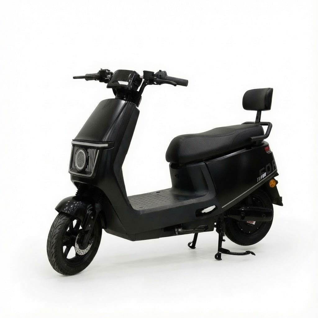 S2 Electric Mobility Scooter 60V 20Ah Battery Motor Power 1500W